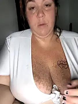 Freechat Courdles on StripChat