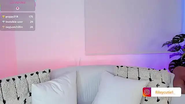 Freechat Cutie_Riley on StripChat