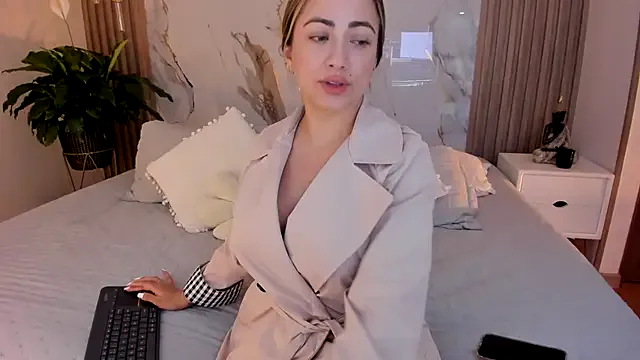 Freechat dara__ on StripChat