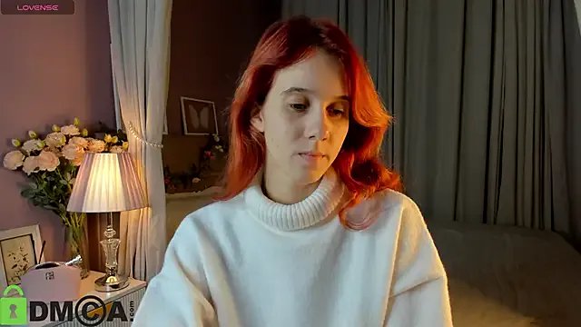 Dearly_Emily on StripChat