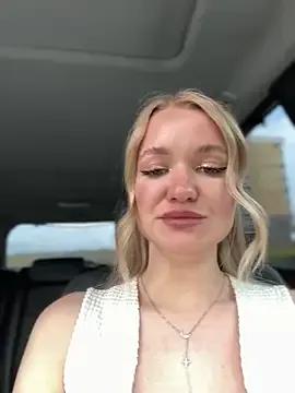 Freechat Devill_Angel_ on StripChat