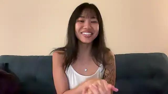 Freechat donna_creamteam on StripChat