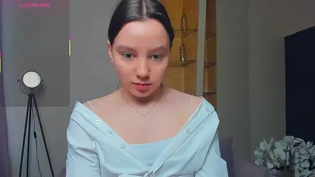 Freechat EdinaCordner on StripChat