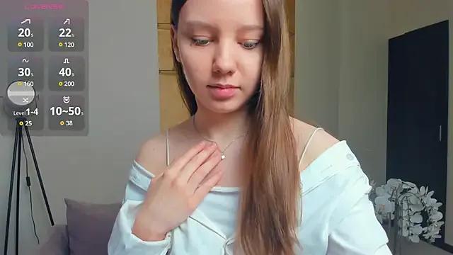 Freechat EdinaCordner on StripChat