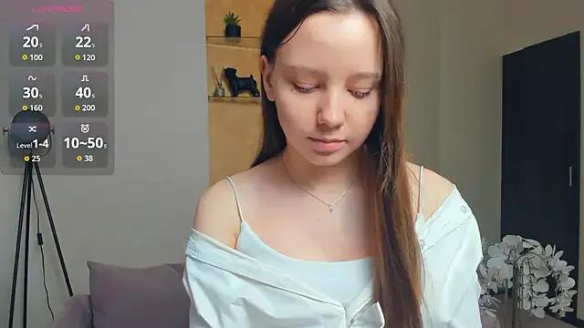 Freechat EdinaCordner on StripChat