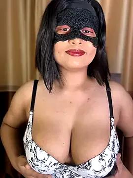 Eleena_AND_Tyler on StripChat 