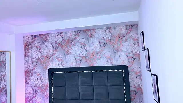 Offline Emaa_Vega on StripChat