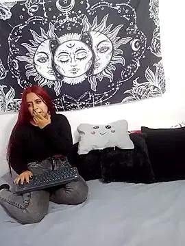 StripChat emily_n_abby is Freechat emily_n_abby — NAKED AND MASTURBATE