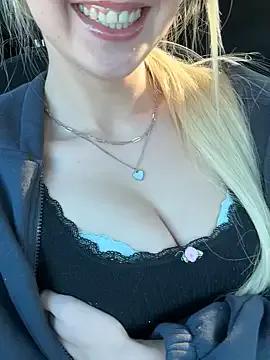 emilypeperoni — Slap Ass 3times 