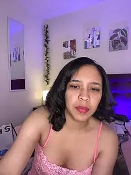 Freechat Esmeraldagh_ on StripChat