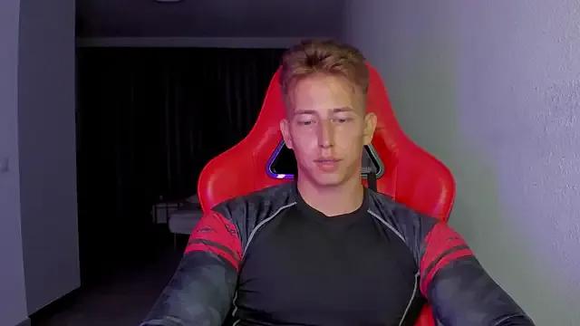 find0m_master — send hot video (last tipper)