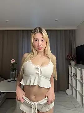 StripChat foxy_vivi is Freechat foxy_vivi — take off my bra and massage boobs
