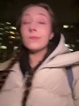 Offline FroggyAnna on StripChat