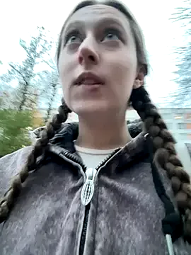 Offline FroggyAnna on StripChat