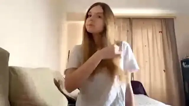 FruityXo on StripChat