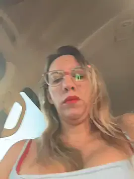 Gatitacarlita on StripChat