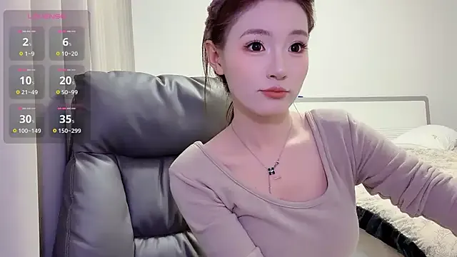 Offline H-2005 on StripChat