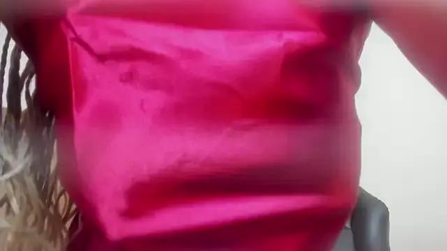 Freechat Hannagarces on StripChat