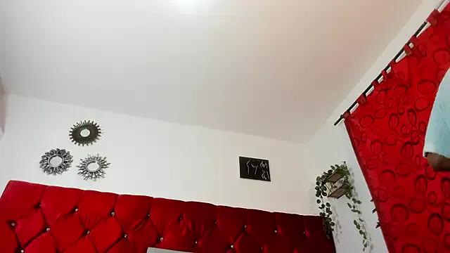 StripChat harleyevaans is Private harleyevaans — open my legs and masturbate my clit