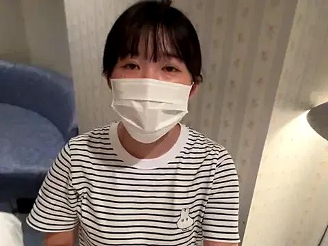 hikiwarinatto_xoxo on StripChat