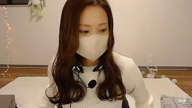 hinano_JP — Freechat on StripChat