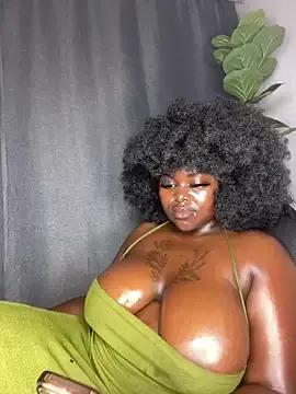 Freechat Honeycoco0211 on StripChat