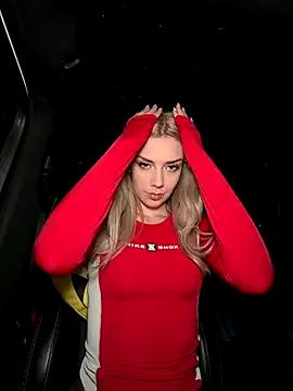 StripChat HopeHeaven is Group HopeHeaven — Put domi in tight pussy