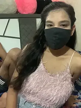 hottiess69 on StripChat