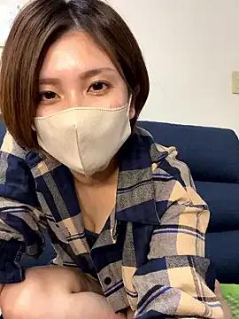 Group Io_chaaan_xxx on StripChat