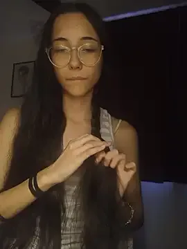 isaaabelaaa on StripChat