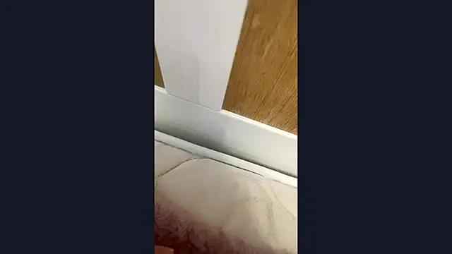 JerrieCham on StripChat 