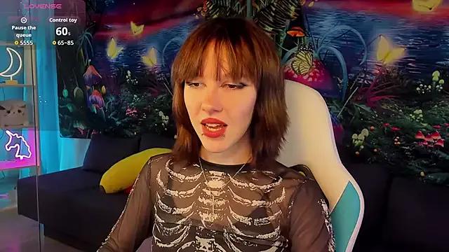 StripChat JessieRich is Freechat JessieRich — take off shirt 5 min