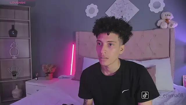 Freechat Joe_And_Emma on StripChat