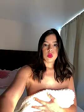 Freechat kamivolkano on StripChat