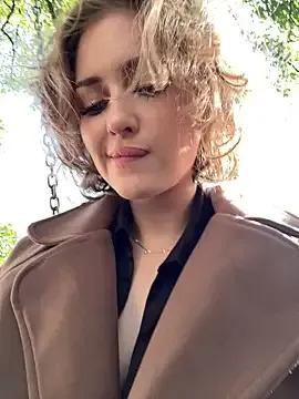 Freechat KellyKeler on StripChat