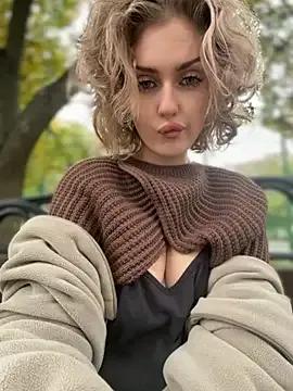 Freechat KellyKeler on StripChat