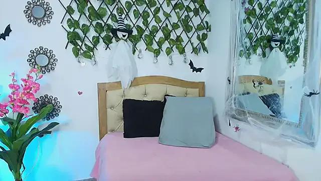 kinkysweet__ on StripChat 