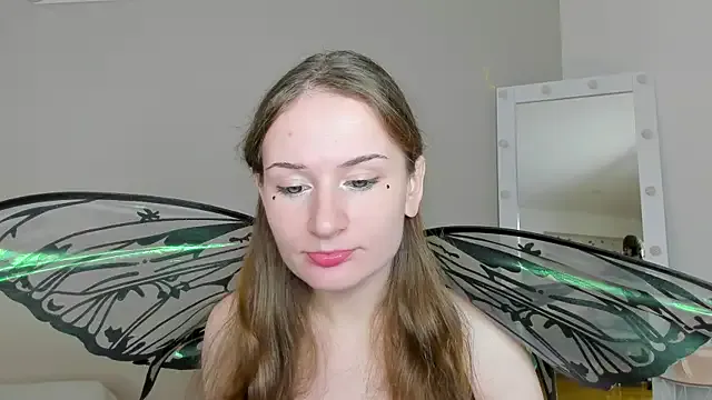 Freechat L1ittle_kitty_ on StripChat