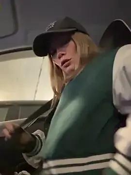 Freechat LavenderHot on StripChat