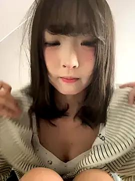 Freechat lelebaybay888 on StripChat