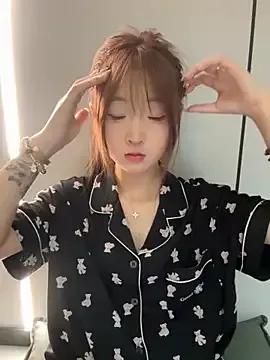 Freechat lelebaybay888 on StripChat