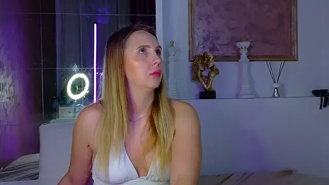 Freechat lexy_a on StripChat