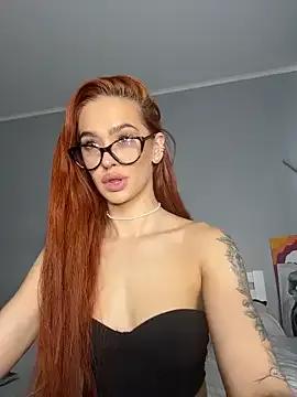 Freechat LittleFox___ on StripChat