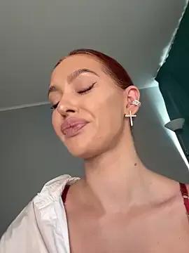 Freechat LittleFox___ on StripChat