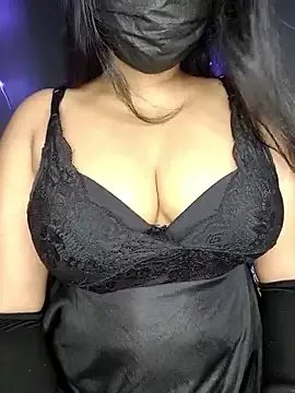 Love_Evaa on StripChat