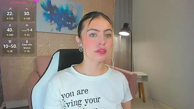 magic_fernanda — blowjob with saliva  