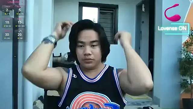 Offline Malia_Nicole on StripChat