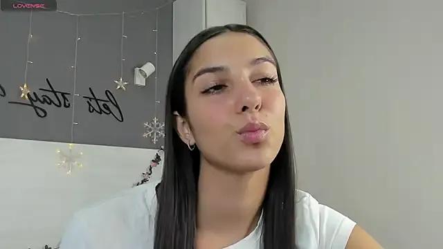 Maria__Candy — take off my t-shirt