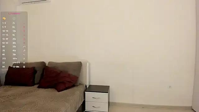 MaymeDeuel — show my tongue