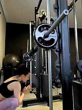 Meiii27 on StripChat 